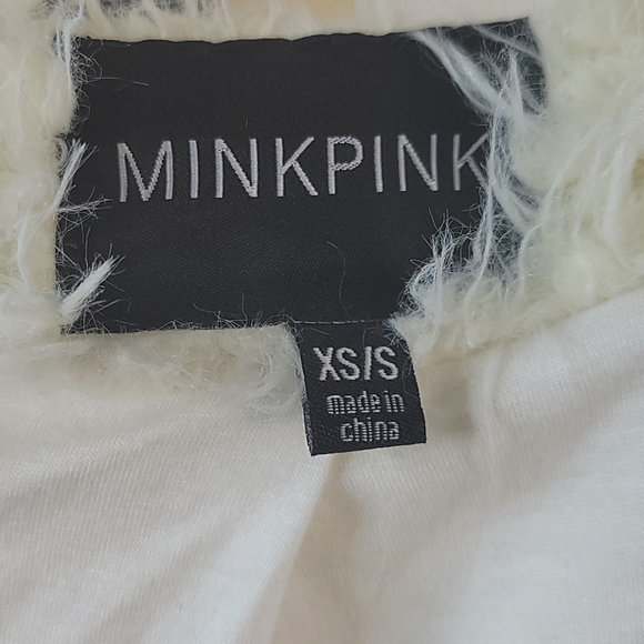 Minkpink xs/s fluffy white black jacket coat - Picture 6 of 6